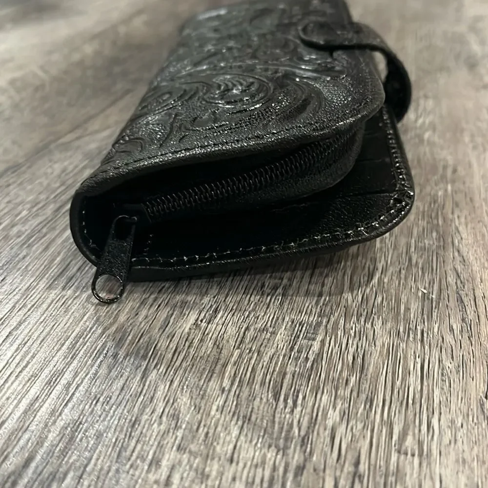 N/A elegant leather